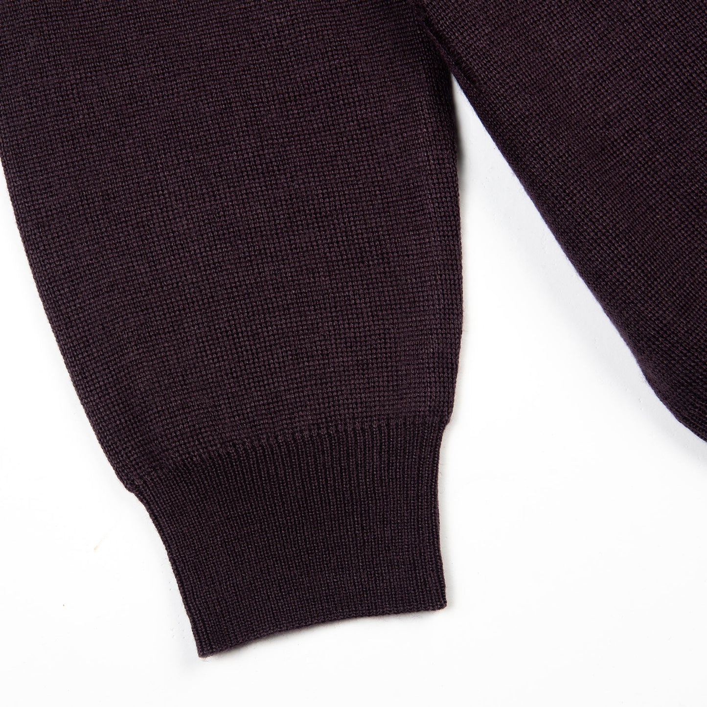 Gabicci V-Neck Sweater Grape - Wool Mix
