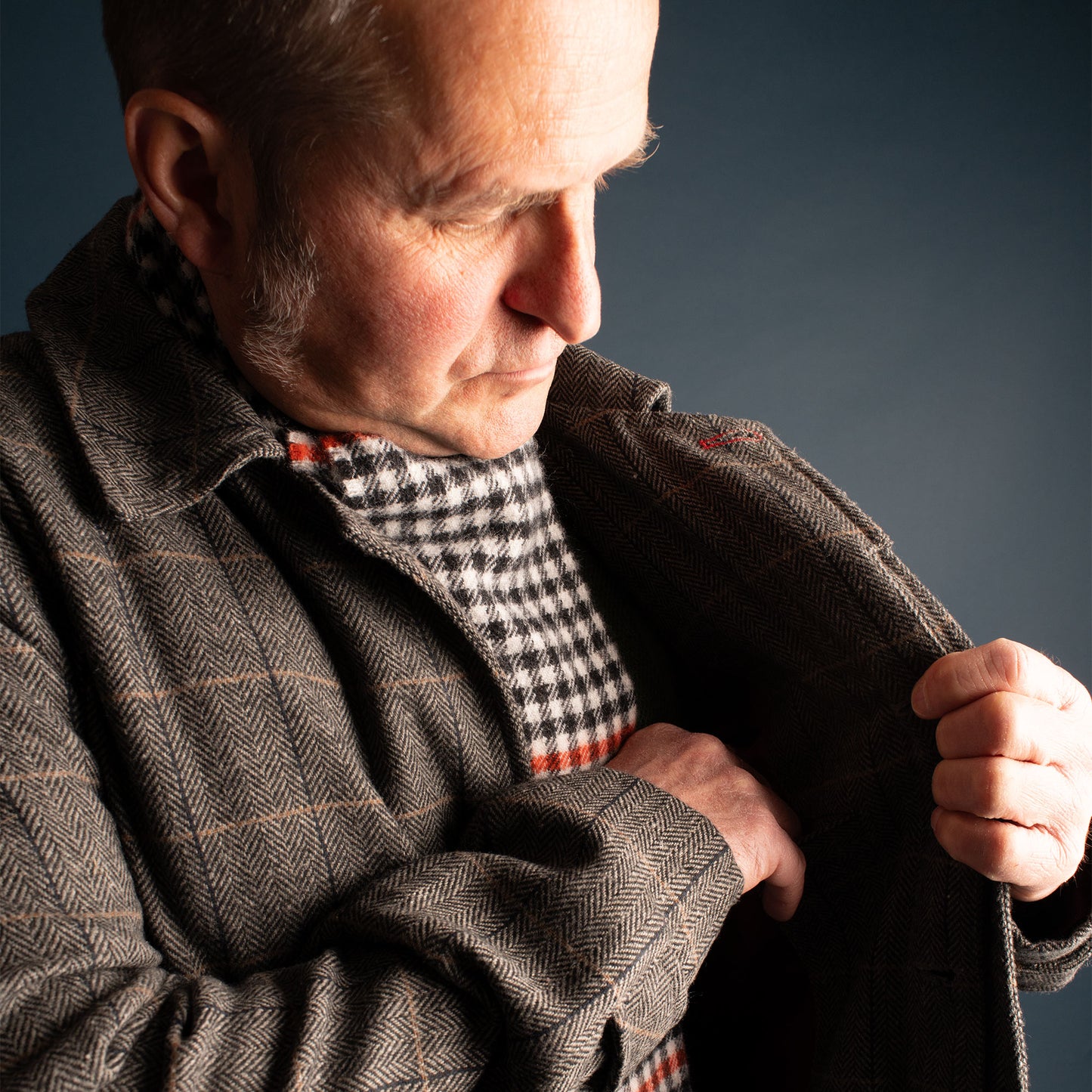 Herringbone Mac - Grey - 60s / 70s Style Overcoat