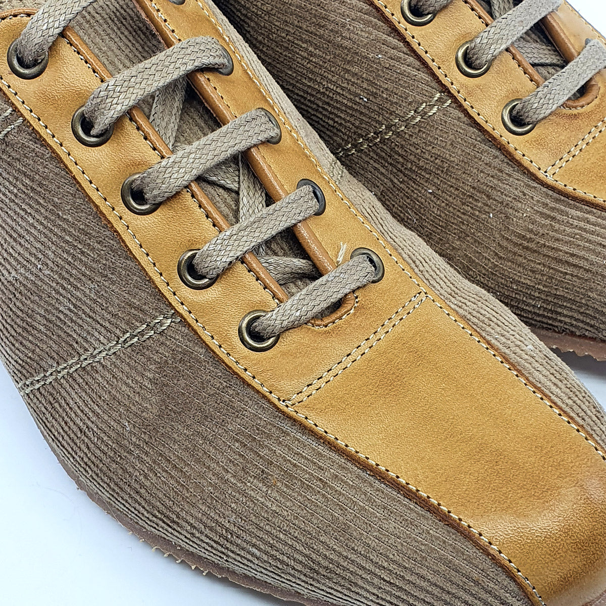 Artwood Cord – Cycling Shoe Inspired Trainers